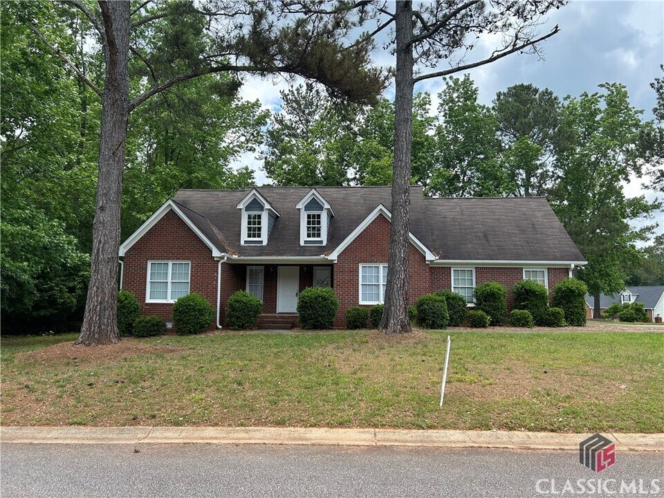361 Brickleberry Ridge in Athens, GA - Building Photo