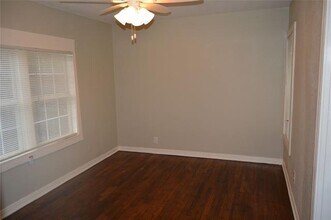 712 W Cantey St in Fort Worth, TX - Building Photo - Building Photo