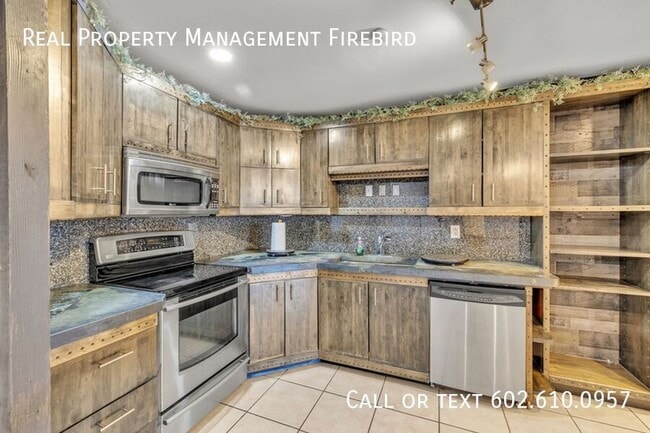 property at 4439 E Wood St