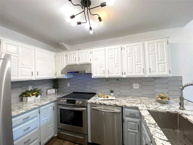 property at 14151 Montfort Dr