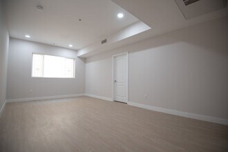 7122 Amigo Ave in Los Angeles, CA - Building Photo - Building Photo