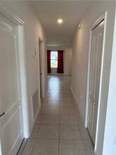 8046 104th Ct in Vero Beach, FL - Building Photo - Building Photo
