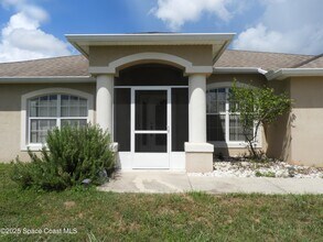 3182 Telesca Rd SE in Palm Bay, FL - Building Photo - Building Photo