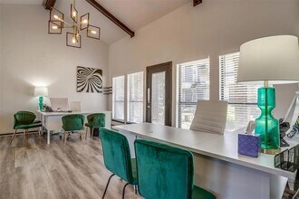 1000 River Bend Dr in Lancaster, TX - Building Photo - Building Photo