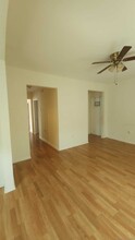 33 Trowel St in Bridgeport, CT - Building Photo - Building Photo