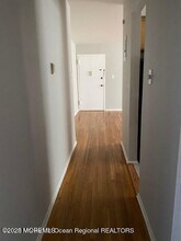 84 Manchester Ct in Freehold, NJ - Building Photo - Building Photo