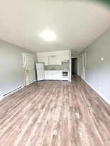 1034-1033 3 Ave W in Prince Rupert, BC - Building Photo