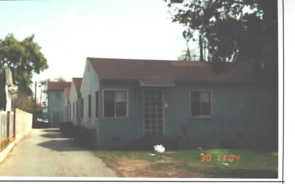 442 N Hill Ave in Pasadena, CA - Building Photo