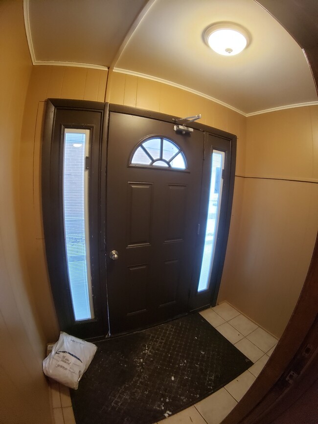 142 Elgin Ave in Forest Park, IL - Building Photo - Building Photo