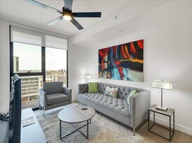 817 N 6th St, Unit ID1047102P in Phoenix, AZ - Building Photo