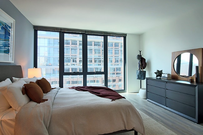 property at 622 N Wells St