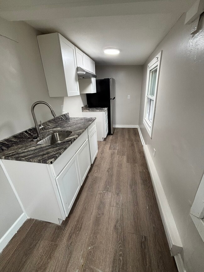 143 Hamilton Ave