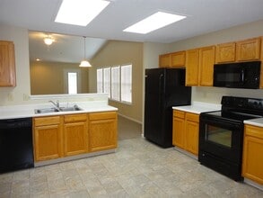 12764 Howe Rd in Fishers, IN - Building Photo - Building Photo