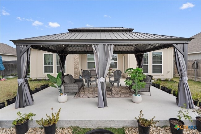 property at 1913 Zabcikville Dr