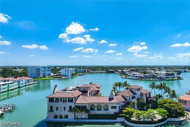 property at 4031 Gulf Shore Blvd N