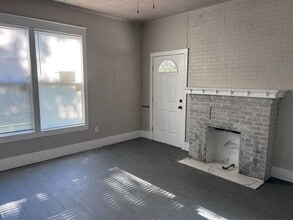 1925 11th St in Port Arthur, TX - Building Photo - Building Photo