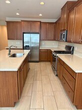 2520 Bankhurst St in Henderson, NV - Foto de edificio - Building Photo