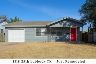 1318 25th St in Lubbock, TX - Building Photo