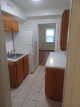 5004 Ebersole Ave, Unit #3 in Cincinnati, OH - Building Photo - Building Photo