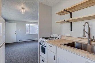 1970 Beeler St, Unit 1970 in Aurora, CO - Foto de edificio - Building Photo