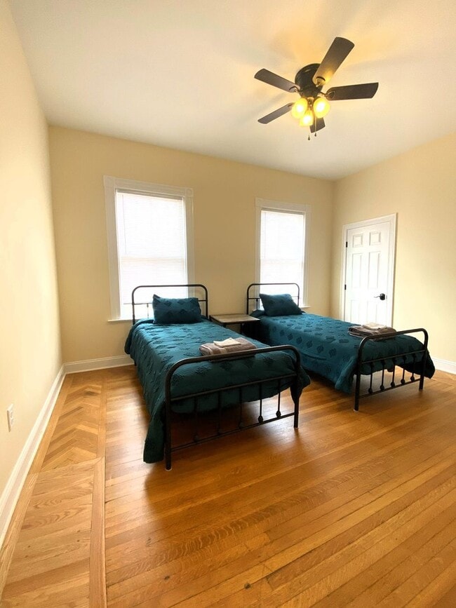 416 Pearl St in Burlington, VT - Foto de edificio - Building Photo