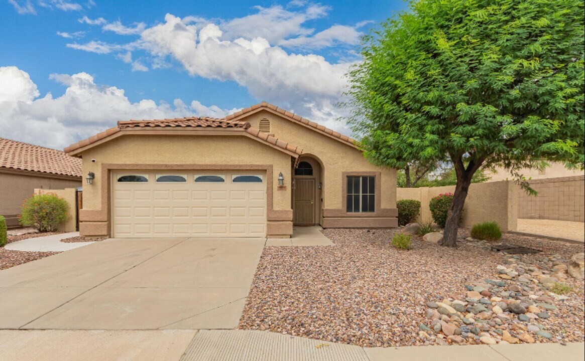 6954 W Juniper Ave in Peoria, AZ - Building Photo
