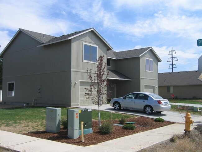 property at 16452 Heath Dr