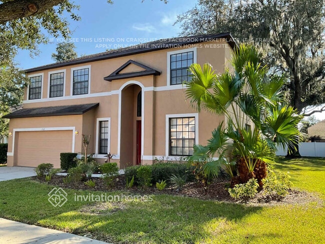 1908 Abbey Ridge Dr, Unit 3-311 in Dover, FL - Foto de edificio - Building Photo