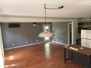 5226 Ashcroft Ave in North Charleston, SC - Building Photo - Building Photo