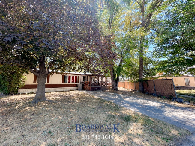 660 S 50 W in Pleasant Grove, UT - Building Photo - Building Photo