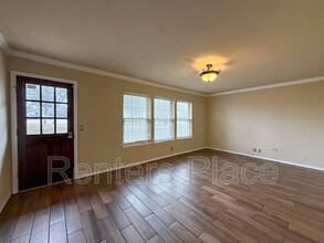 525 Meadowood Dr in Broken Arrow, OK - Building Photo - Building Photo