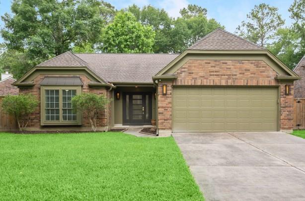 property at 6 E Stony Bridge Cir