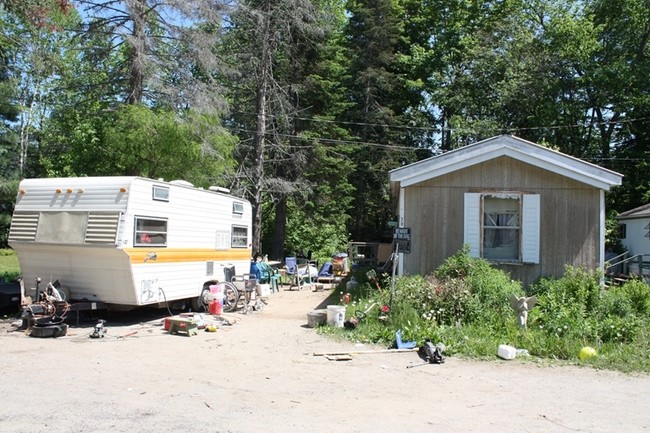 Stoney Brook Mobile Home Park in Wilton, ME - Building Photo - Other