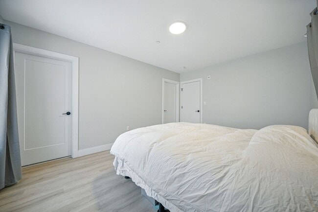 property at 31 Spinnaker St