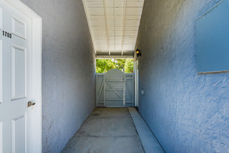 1702 N Lima St in Burbank, CA - Building Photo - Building Photo
