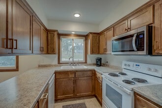 2006 Pine St W in Stillwater, MN - Building Photo - Building Photo