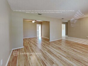 7001 NW 11th Pl in Plantation, FL - Foto de edificio - Building Photo