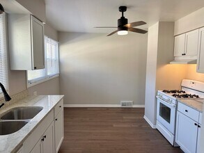 525 Ryan Ln in West Dundee, IL - Building Photo - Building Photo