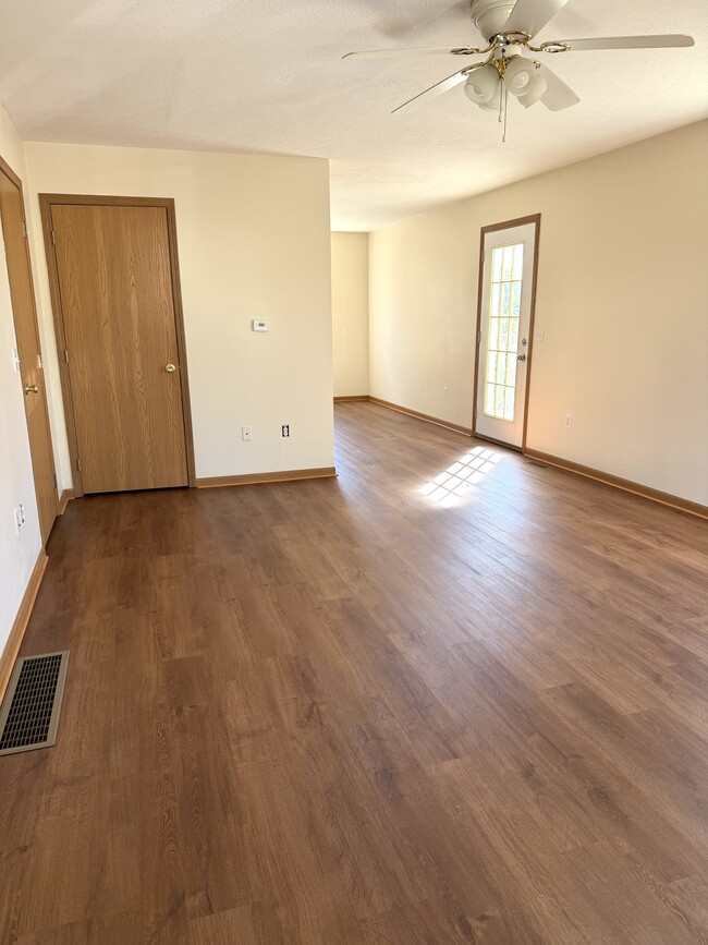 property at 1 Frankie Ln