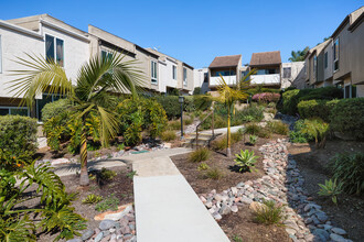 Sunset Meadows in San Diego, CA - Building Photo - Building Photo