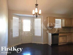 1700 Cooper Dr in Raymore, MO - Building Photo - Building Photo