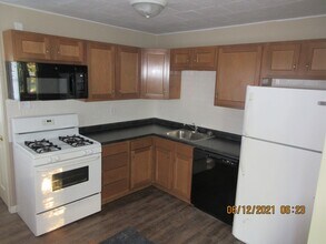 2731 Stanford Ave in Fort Wayne, IN - Building Photo - Building Photo