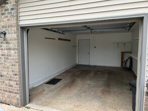 450 Skare Rd, Unit Lower unit #2 in Rio, WI - Foto de edificio - Building Photo