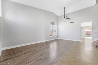 1970 Golden Shadow Ct in Henderson, NV - Building Photo - Building Photo