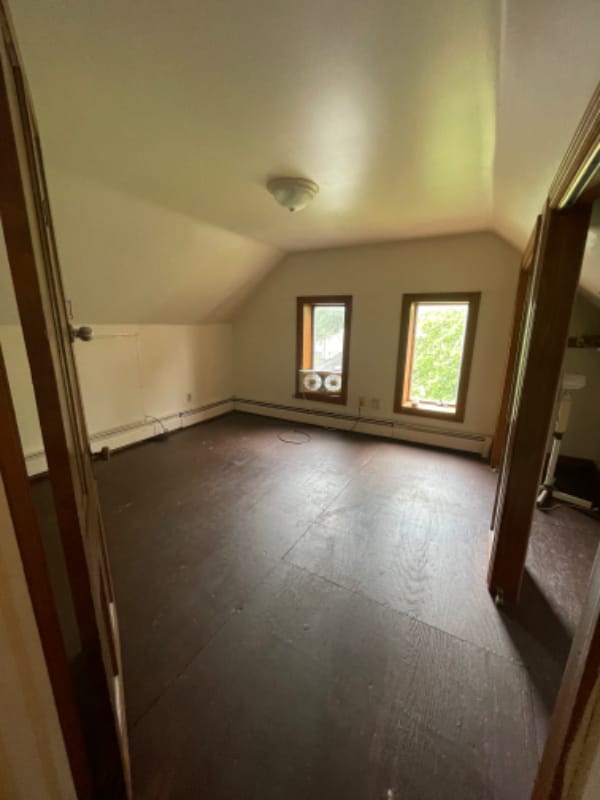 132 E King St in Shippensburg, PA - Building Photo - Building Photo