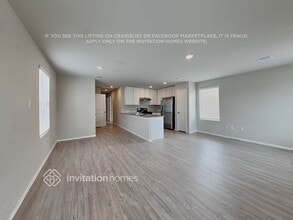 4230 Southton Lk in San Antonio, TX - Building Photo - Building Photo