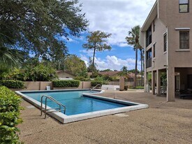 8763 Shadow Wood Blvd in Coral Springs, FL - Building Photo