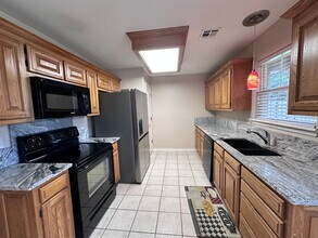 3904 SW Hansom Loop in Bentonville, AR - Building Photo - Building Photo