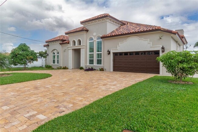 property at 25 Leeward Island
