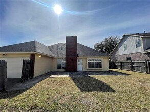 809 Windy Meadow Dr in Desoto, TX - Building Photo - Building Photo